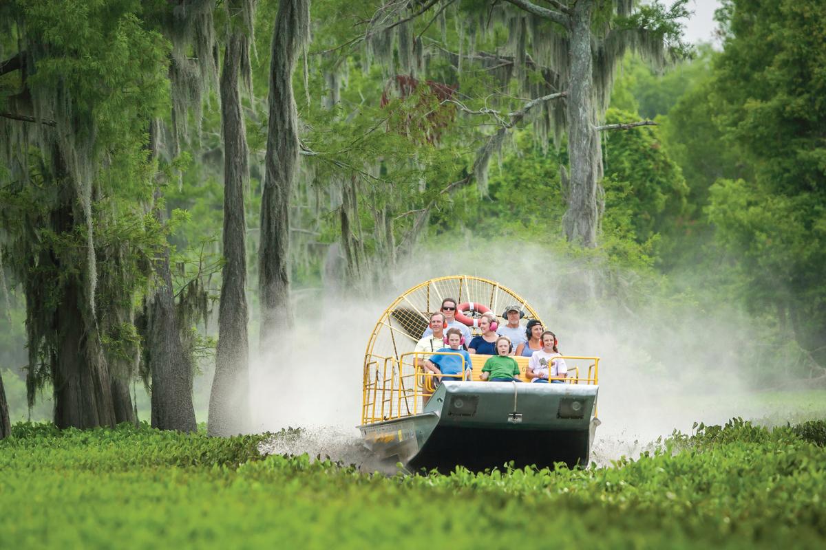 AtchafalayaBasinAirboatTour_17_copy_fc16e910-85bc-4600-88a8-30f7d3159db0